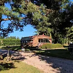 度假居 Des Trois Hetres 普隆别尔莱班