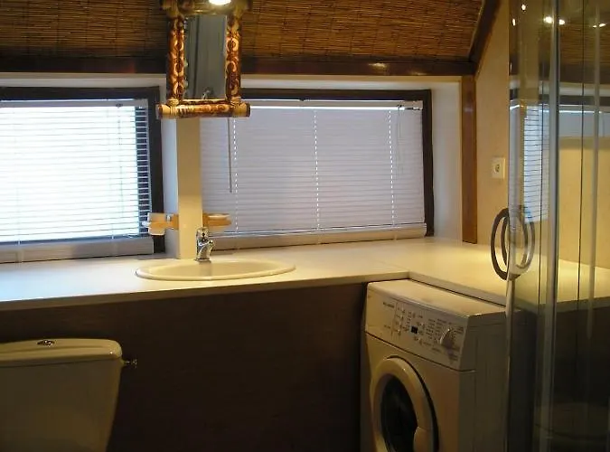 Des Trois Hetres 펜션 플롬비에레레뱅